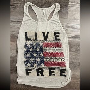 Nella Fantasia Women’s Live Free tank top size M NWOT